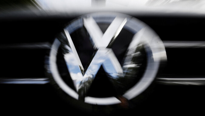 Volkswagen предупредил о сокращении производства из-за дефицита комплектующих