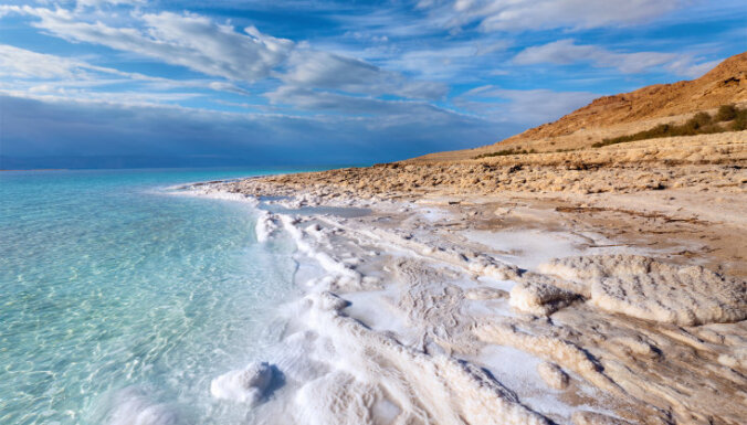 От Байкала до Мертвого моря: 10 самых красивых озер Земли
