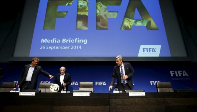 Apsūdzēto FIFA viceprezidentu organizācijas izpildkomitejā nomainīs sieviete