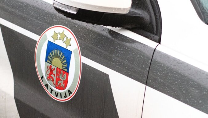 Rīgā policisti atsavina 340 litrus nelikumīgi glabātas dīzeļdegvielas