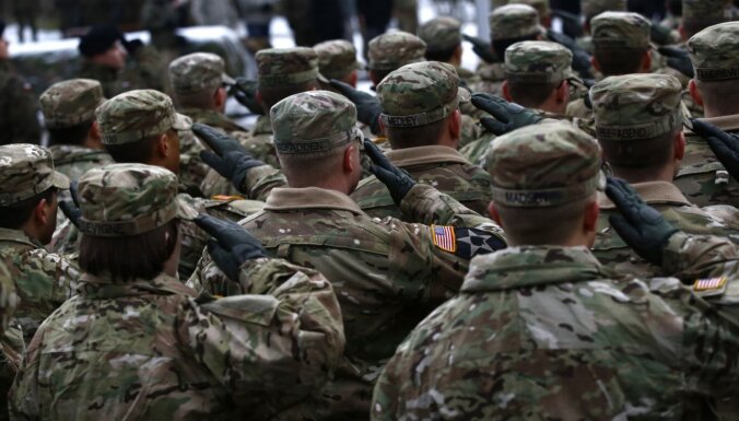 Avoti: ASV karavīri Polijā tiks izvietoti pastāvīgi