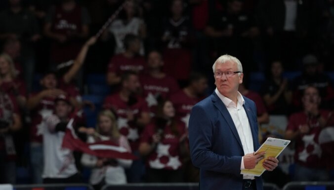 Latvijas Volejbola federācija meklē izlases trenera Kēla aizstājēju