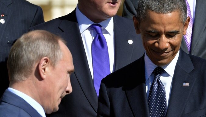 Obamas un Putina telefonsaruna ilgst pusotru stundu; Putins nepiekāpjas