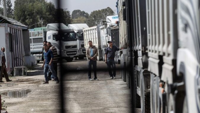 ES jāsniedz palīdzība tām valstīm, no kurām nāk migrantu plūsmas, uzskata Vaidere