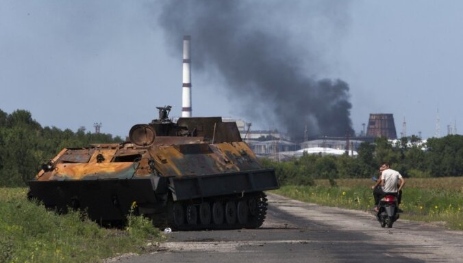 Krievija cenšas Donbasā izvērst masīvu uzbrukumu