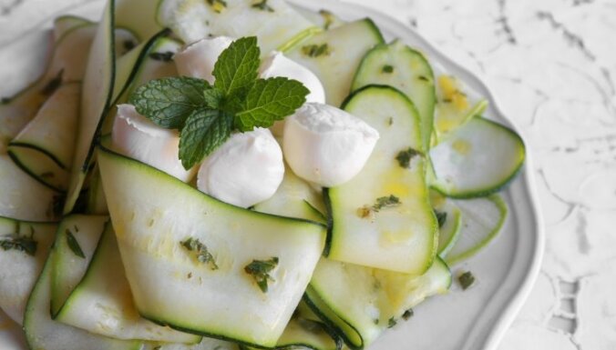 Aromātiskas un daudzveidīgi pielietojamas – mētras un to audzēšana dārzā