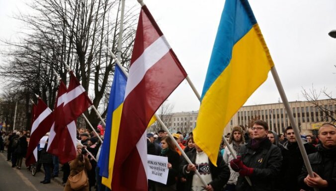 16 марта: активистов призвали не использовать флаги Украины