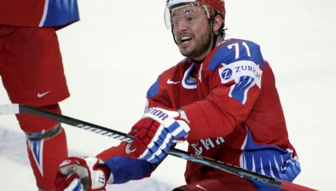 Kovaļčuks un Brizgalovs piekrituši Krievijas hokeja izlases rindās spēlēt PČ