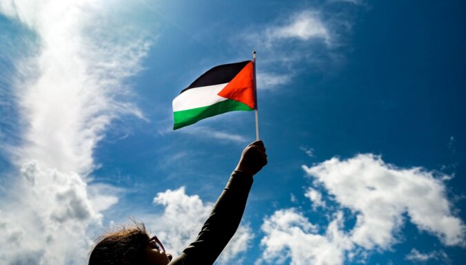 Izraēla apstiprina pasākumus attiecību uzlabošanai ar palestīniešiem