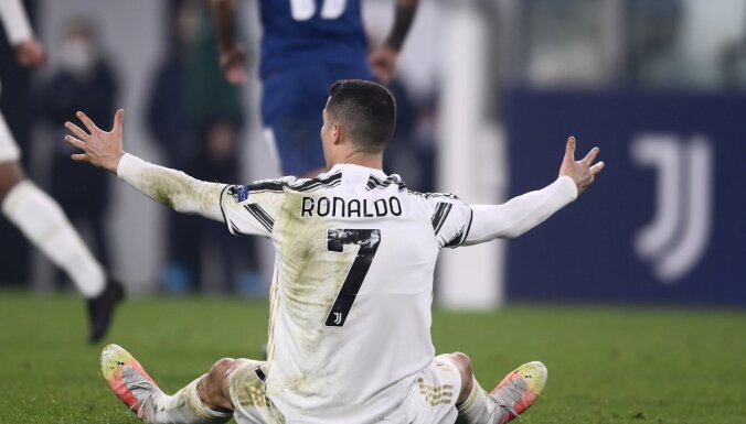 'Porto' no Čempionu līgas izslēdz 'Juventus'; tālāk soļo arī 'Borussia'