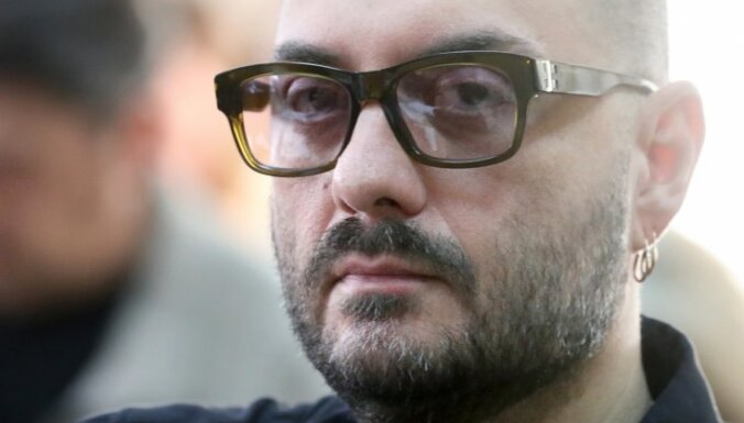 Серебренникову продлили домашний арест по делу "Седьмой студии"