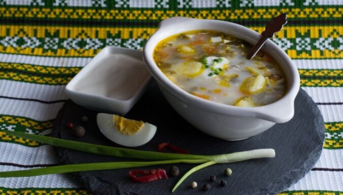 Самый зимний суп: варим вкусный борщ с телятиной и черносливом (+ коллекция рецептов)