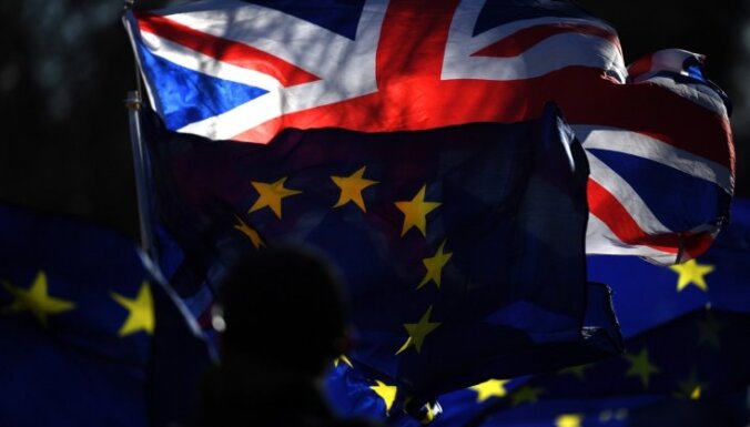 ES līderi pieprasa lielāku skaidrību no Lielbritānijas par 'Brexit' plāniem