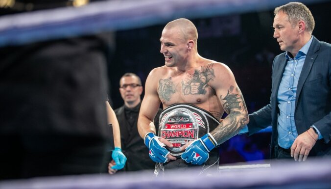 Латвийский боец стал чемпионом мира ММА по версии КОК