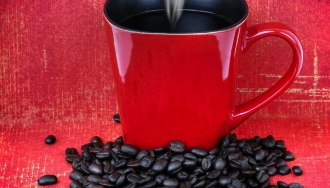 На мировых рынках рухнули цены на кофе