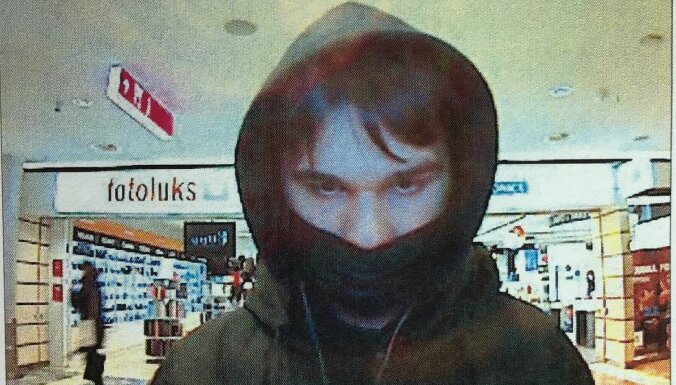 Бесплатный сыр: как мошенник из Латвии выманивал деньги у эстонцев