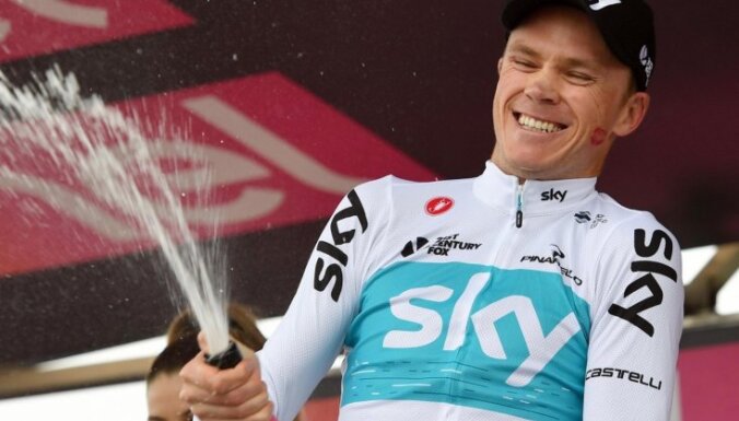 Frūms izcīna pirmo uzvaru 'Giro d'Italia' posmos; Neilands finišē otrajā simtā