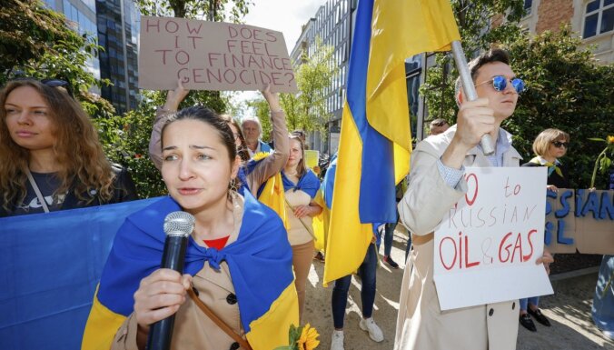 Putinu finansējam vairāk nekā Ukrainu: EP klimatneitralitātes mērķos redz iespēju vājināt diktatoru