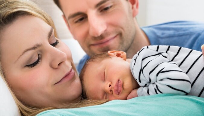 Neonatoloģe nosauc būtiskākās lietas, kas jātur mājas aptieciņā, sagaidot jaundzimušo