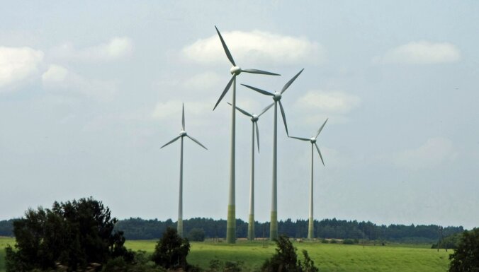 Vēja turbīnu aktīva uzstādīšana varētu sākties 2023. gadā, pieļauj Plešs