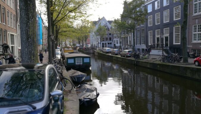 Деньги бегут от брексита: Амстердам обошел Лондон в торговле акциями