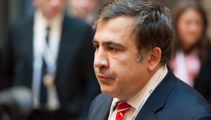 Запад разочарован отставкой Абромавичюса, Саакашвили заявил о нечистых на руку украинцах
