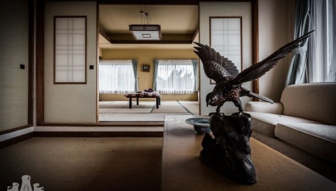 Iespaidīgi foto: Savulaik lielākā Japānas viesnīca, kura jau ilgu laiku ir pamesta