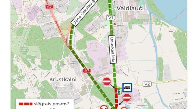 Līdz augusta beigām slēgta satiksme autoceļa V1 un Bauskas šosejas krustojumā