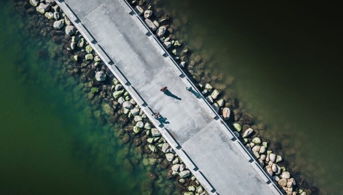 No muižu parkiem līdz dabas takām – atpūta pastaigu cienītājiem jaunajā Dienvidkurzemes novadā