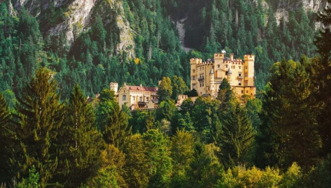 ФОТО. Летняя резиденция королевской семьи в Баварии — сказочный замок Хоэшвангау
