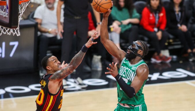 'Celtics' noslēdz sēriju pret 'Hawks' un iekļūst otrajā kārtā