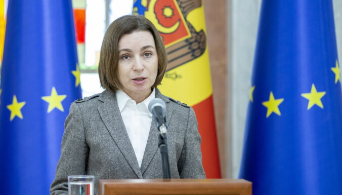 Sandu: Moldova pēc sprādzieniem Piedņestrā separātisko reģionu nebloķēs