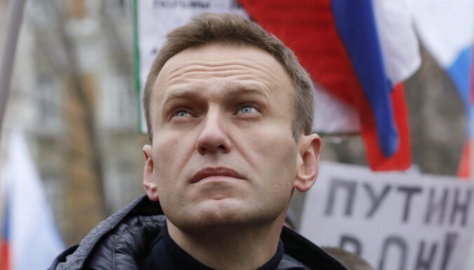 Россия пообещала ответить на новые санкции Запада за дело Навального