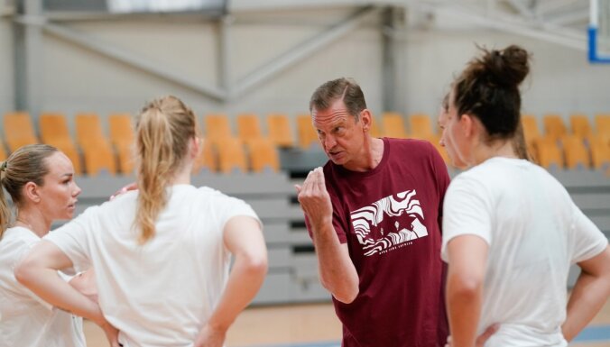 Latvijas sieviešu basketbola izlases treniņus neturpina Vīksne, Sila un Šepte