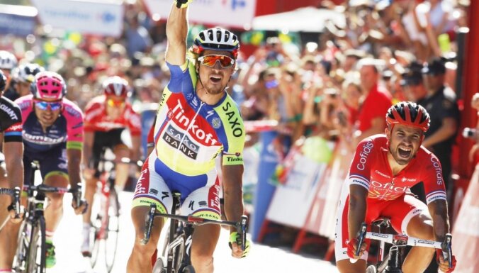 Slovāks Sagans uzvar 'Vuelta Espana' velobrauciena trešajā posmā; Smukulis - priekšpēdējais