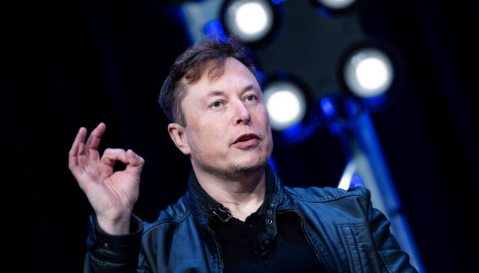 Илон Маск переносит штаб-квартиру Tesla в Техас