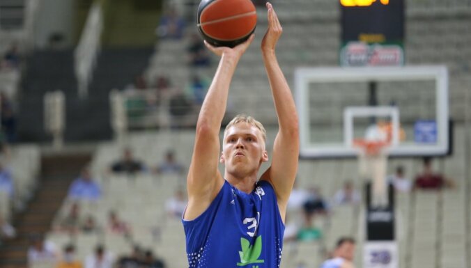 Bērziņa pārstāvētā 'Larisa' pusfinālsērijā panāk izšķirošo maču pret 'Panathinaikos'