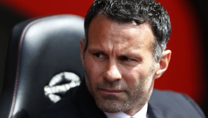 Manchester United manager Ryan Giggs