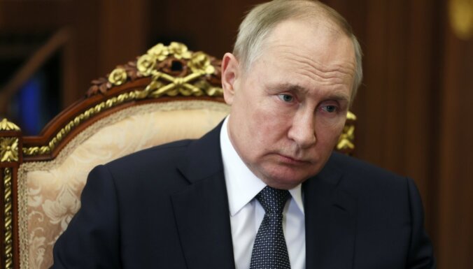 BBC: Международный суд в Гааге выдал ордер на арест Владимира Путина