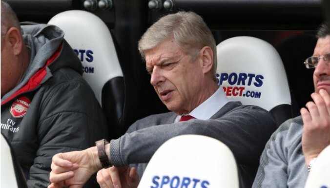 'Arsenal' šķiras no ilggadējā galvenā trenera Vengera