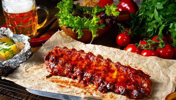 Iekod ribās! 19 sulīgas receptes leģendārām vasaras ballītēm
