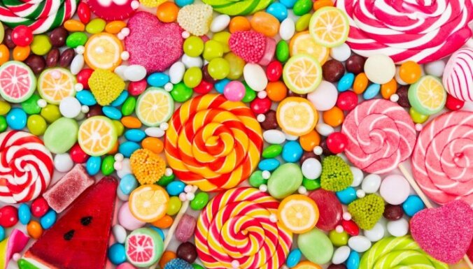 Uztura speciāliste iesaka: Top 5 veselīgākie saldumi mazo Helovīna svinētāju cienastam