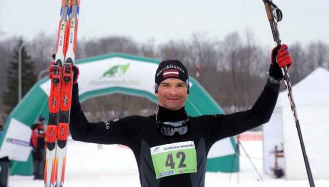 Ilmārs Bricis uzvar 38 km distancē 'Mammadaba' slēpojumā