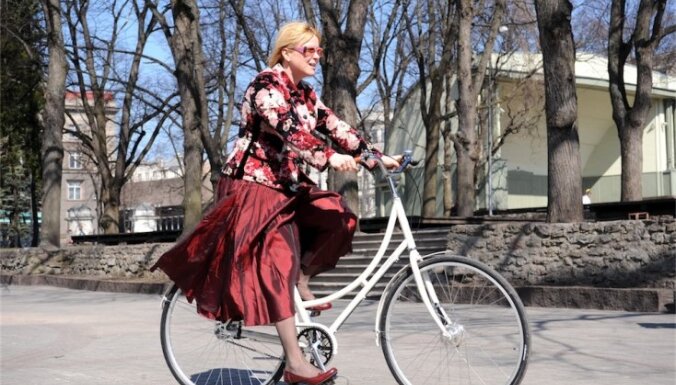 Velosipēdisti pa ietvi varēs braukt tikai izņēmuma gadījumos