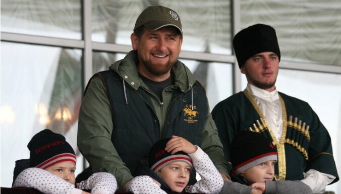 Скандал в Грозном: три сына Кадырова победили в детских боях по ММА