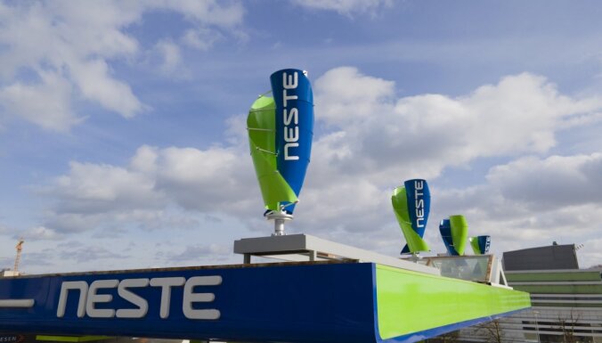 На заправках Neste появятся ветрогенераторы и солнечные панели