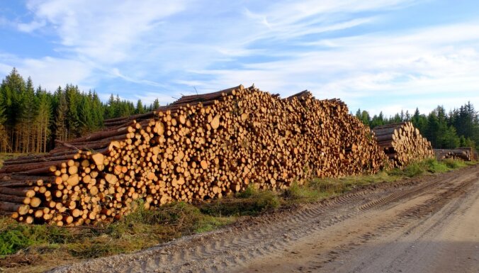 Латвийский лесозаготовщик приобрел технику стоимостью 1,1 млн евро