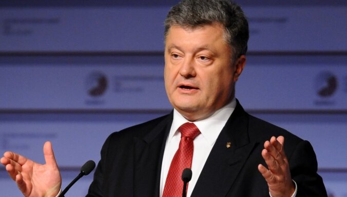 Порошенко заявил о начале взыскания с "Газпрома" 2,6 млрд долларов