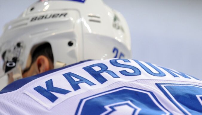Karsuma pārstāvētā Maskavas 'Dinamo' pieveic KHL čempioni SKA