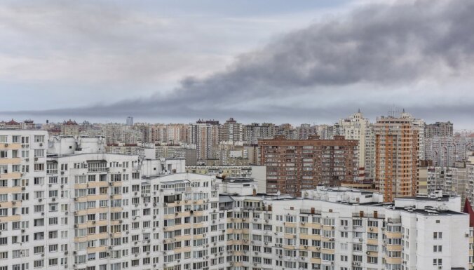 Ukraina noraida Maskavas apgalvojumus par triecienos Kijivai iznīcinātajiem tankiem